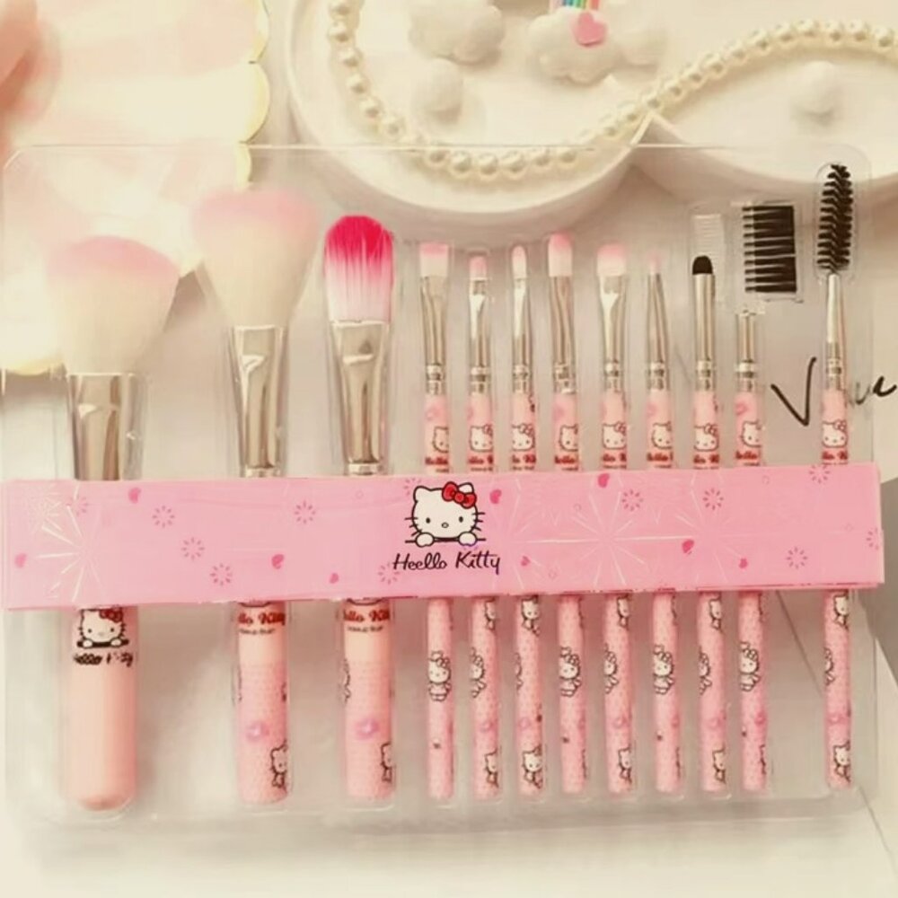 HELLO KITTY MAKEUP BRUSH 12 PC SET Ombre Soft Bristles Pink Handles Polka Dot